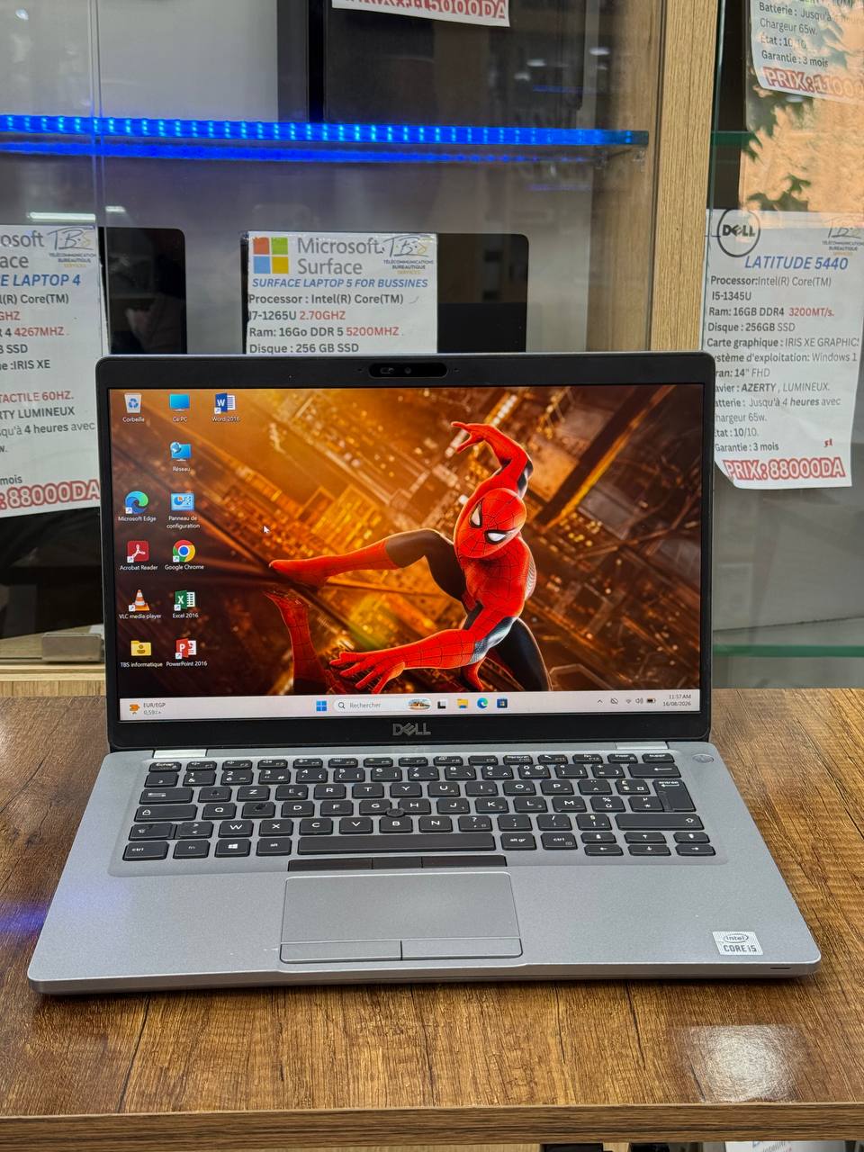 Dell Latitude 3520