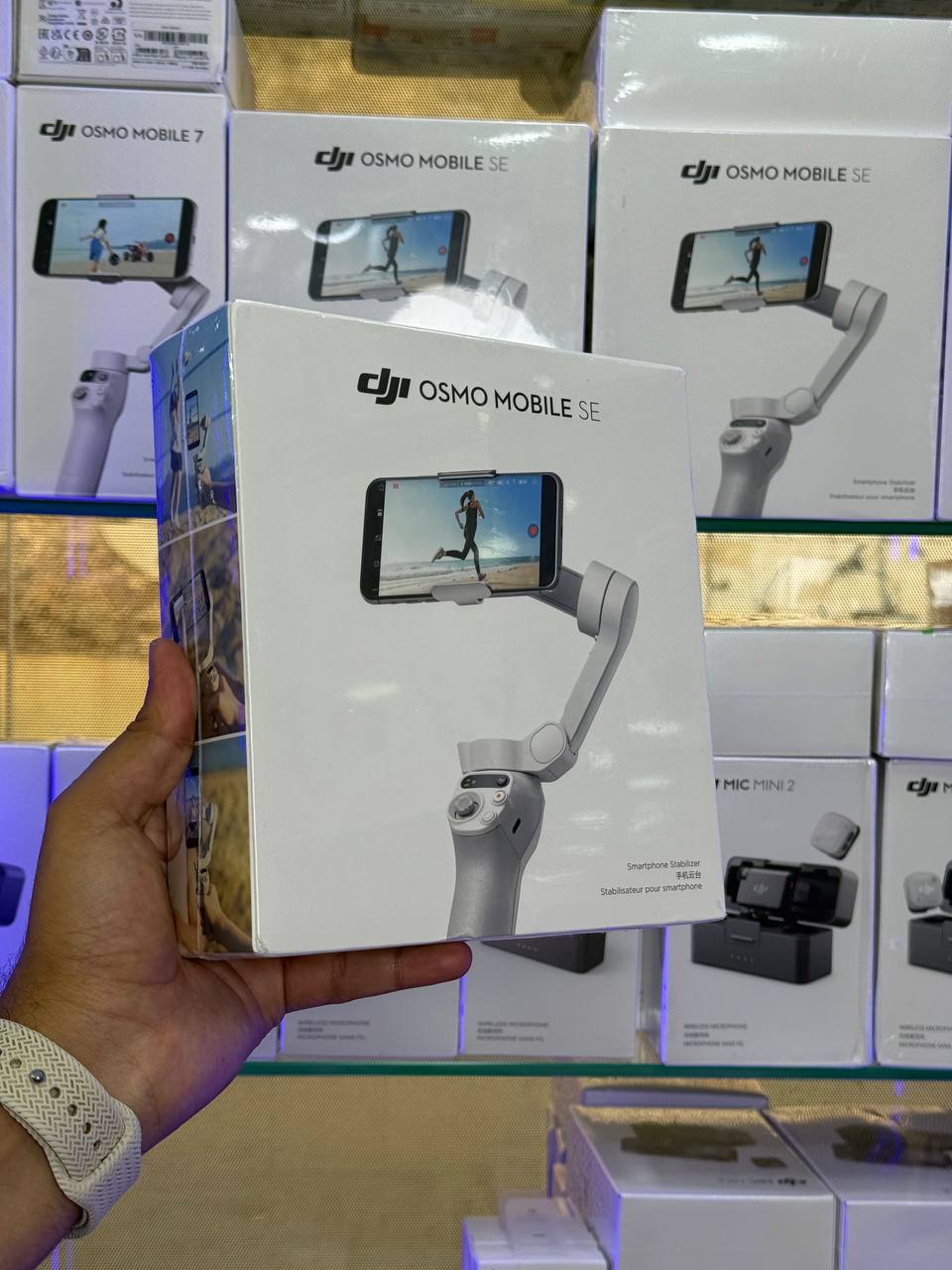Stabilisateur DJI Osmo Mobile SE