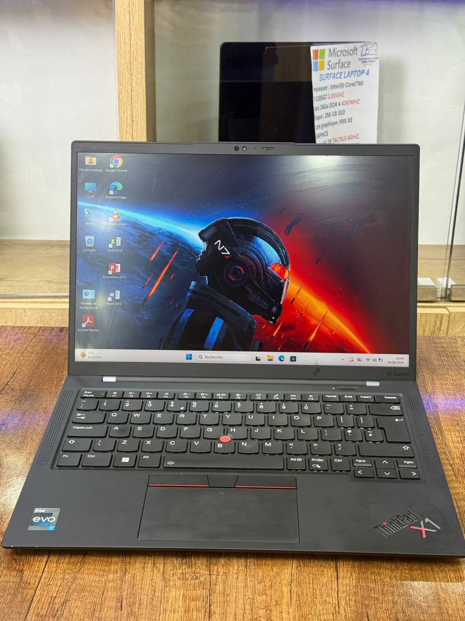 Lenovo ThinkPad X1 Carbon Gen 11