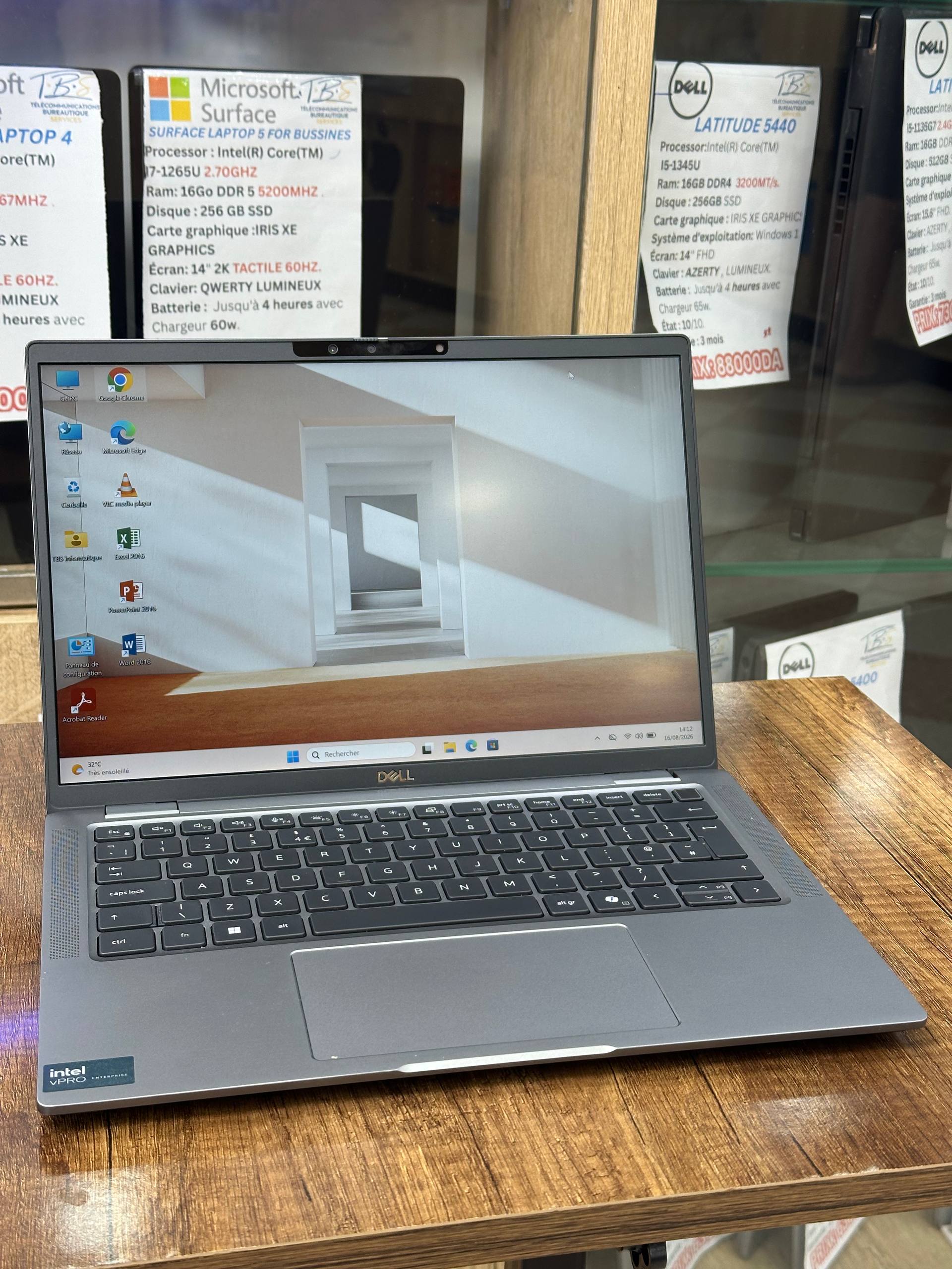 Dell Latitude 7350